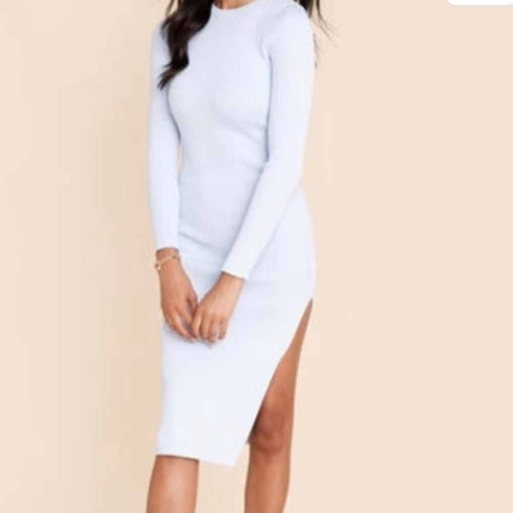 Francesca’s ALYA  baby blue ribbed knit maxi dress size medium